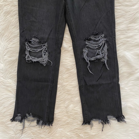 Free People We The Free Black Distressed Maggie Mid-Rise Straight-Leg Jeans - Picture 4 of 12